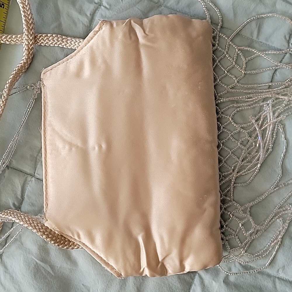 4 ASSORTMENTS OR EVENING BAGS - Picture 12 of 16